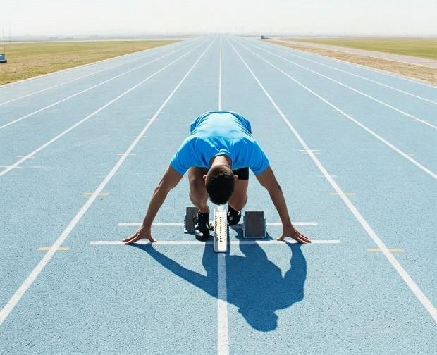 atleta su linea di partenza