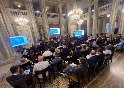Sala Maggiore Evento Confidi 09.06 Sala Maggiore Evento Confidi 09.06